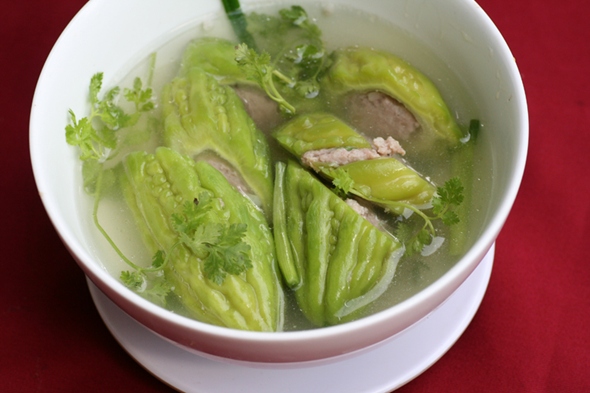 Canh khổ qua nhồi thịt